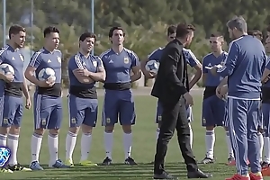 Bulto de jugadores de futbol (Showmatch 2018)