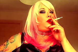 Chubby Brit Domme Tina Snua Smokes A Superking Cigarette While Talking