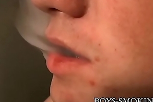 Hot Bryce Corbin smokes and wanks chips shaving his smut