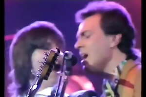 An obstacle Pretenders - Live 1984