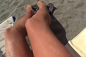 nylondelux in NUDE PANTYHOSE ON THE BEACH