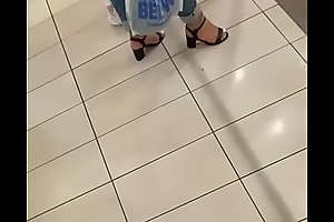 Cute feet plus tilt in mall 18